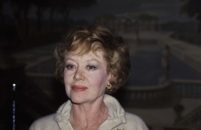 Mary Poppins Star Glynis Johns Dies at 100