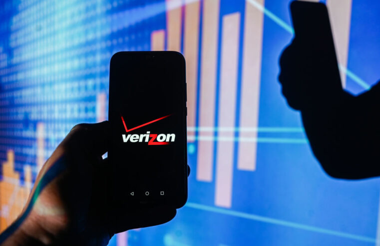 Verizon Could Owe You Up to $100. Here’s How to File a Claim