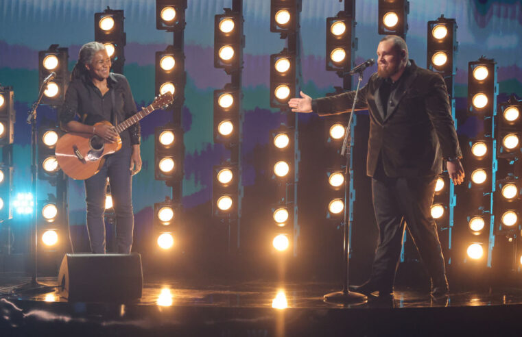 Tracy Chapman and Luke Combs Make a ‘Fast Car’ Grammy Moment Everyone Can Get Behind