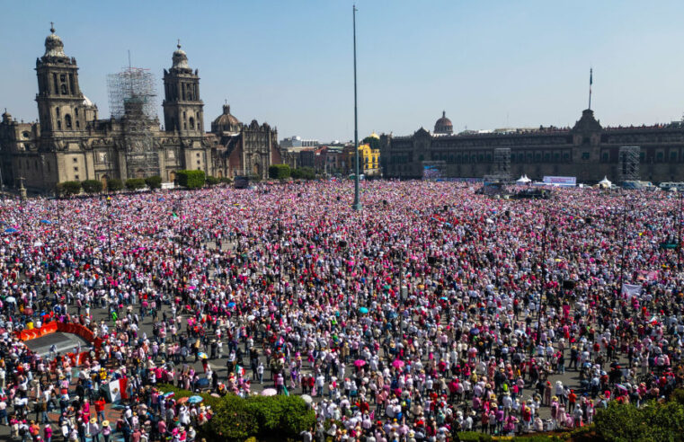 Tens of Thousands Rail Against Mexico’s President and Ruling Party in ‘March for Democracy’