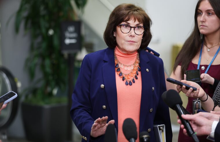 Senate Democrats ramp up pressure campaign for public hearings on war with Iran